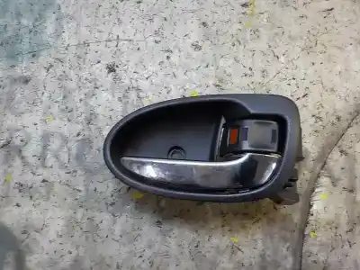 Автозапчастина б/у внутрішня задня права ручка для toyota yaris (ksp9/scp9/nlp9) 1.4 turbodiesel cat посилання на oem iam 692050d210b0