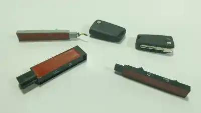 Автозапчастина б/у стартер для seat arona (kj7, kjp) 1.0 tsi посилання на oem iam 5q0962131  5k0962132b