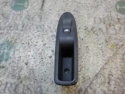 Peça sobressalente para automóvel em segunda mão botão / interruptor elevador vidro traseiro direito por citroen c4 lim. 1.6 hdi fap referências oem iam 6490jz