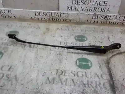 Second-hand car spare part LEFT FRONT WINDSHIELD WIPER ARM for PEUGEOT 208  OEM IAM references 1608393180  