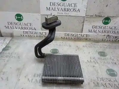Pezzo di ricambio per auto di seconda mano EVAPORATORE ARIA CONDIZIONATA per FORD FIESTA (CCN)  Riferimenti OEM IAM 2109235  