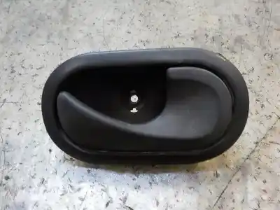 Pièce détachée automobile d'occasion Poignée Intérieure Avant Droite pour RENAULT KANGOO EXPRESS 1.5 DCI Références OEM IAM   