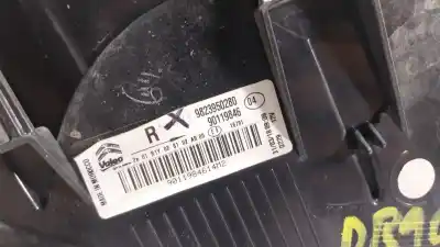 Second-hand car spare part right tailgate light for citroen c4 cactus 1.6 bluehdi 100 oem iam references 9823950280  9823950280