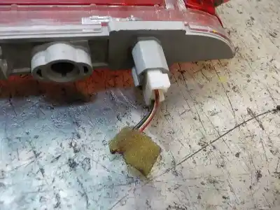 Автозапчастина б/у центральний задній ламп для mazda cx-7 (er) 2.2 mzr-cd awd (er10a) посилання на oem iam eg2151580d  