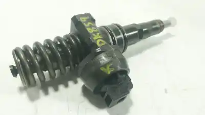 Second-hand car spare part injector for volkswagen touareg (7la, 7l6, 7l7) 2.5 r5 tdi oem iam references   07z130073f