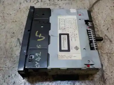 Second-hand car spare part audio system / radio cd for fiat doblo cargo 1.3 16v jtd cat oem iam references 735512486 7649354516 7649354516
