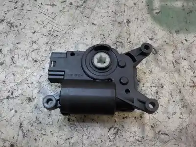 Автозапчасти б/у мотор открывания люков кондиционера за seat leon st (5f8) 1.6 tdi ссылки oem iam 5q0907511k  5q0907511k