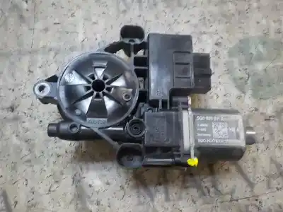 Автозапчасти б/у мотор заднего левого стекла за skoda octavia lim. (5e3) 1.6 tdi dpf ссылки oem iam 5q0959811a  5q0959811a