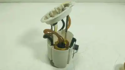 Peça sobressalente para automóvel em segunda mão boia / bomba combustível por bmw 1 (f40) 118 d referências oem iam 16117300466