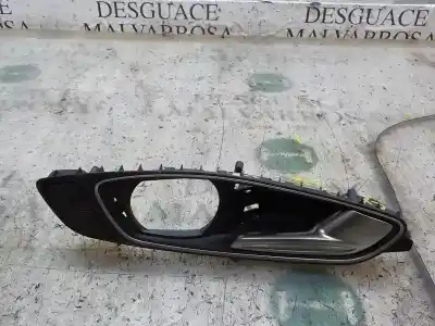 Peça sobressalente para automóvel em segunda mão puxador interior dianteiro direito por audi a1 sportback (8xa) attraction referências oem iam 8x0837020e4pk