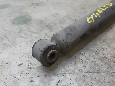 Pezzo di ricambio per auto di seconda mano ammortizzatore posteriore destro per renault clio iii 1.5 dci diesel riferimenti oem iam   
