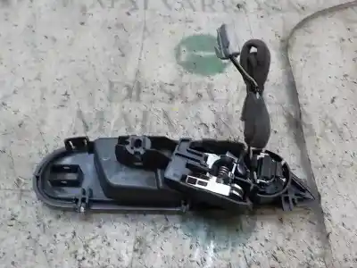 Автозапчасти б/у левая передняя внутренняя ручка за ford fiesta (ccn) trend ссылки oem iam 2146028  