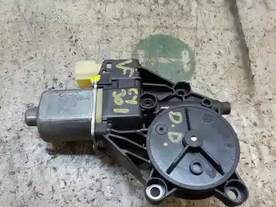 Peça sobressalente para automóvel em segunda mão MOTOR ELEVADOR VIDRO DIANTEIRO DIREITO por FORD FIESTA (CB1)  Referências OEM IAM 1543207  