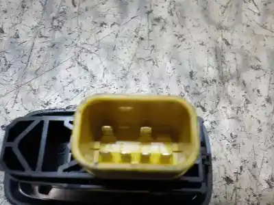 Tweedehands auto-onderdeel schakelaar rechts voor ruit voor ford fiesta (cb1) ambiente oem iam-referenties 1823466  