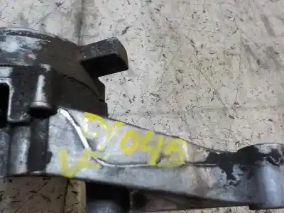 Pezzo di ricambio per auto di seconda mano tendicinghia ausiliaria per audi a3 (8p) 1.9 tdi ambiente riferimenti oem iam 03g903315c  