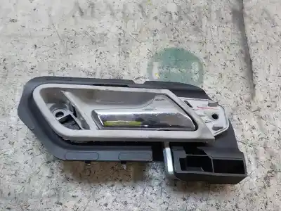 Peça sobressalente para automóvel em segunda mão Puxador Interior Dianteiro Direito por MERCEDES-BENZ CLASE R (W251) 320 CDI (251.022) Referências OEM IAM A2517600261  