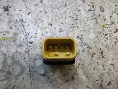 Second-hand car spare part right front power window switch for ford focus lim. (cb4) 1.6 tdci cat oem iam references   