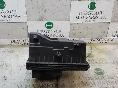 Автозапчастина б/у повітряний фільтр для dodge caliber 2.0 crd посилання на oem iam 5183089aa  