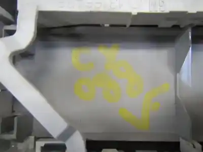 Second-hand car spare part interior light for opel corsa d (s07) 1.3 cdti (l08 l68) oem iam references   