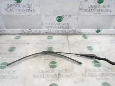 Second-hand car spare part left front windshield wiper arm for opel corsa d (s07) 1.3 cdti (l08 l68) oem iam references 