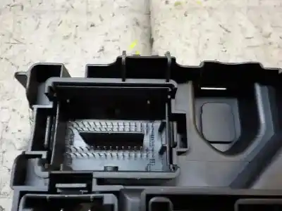 Second-hand car spare part fuse box unit for opel corsa d (s07) 1.4 (l08 l68) oem iam references 13320629  13320629