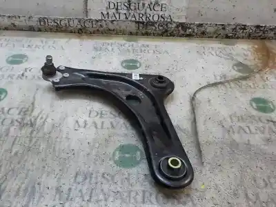 Автозапчастина б/у ПЕРЕДНІЙ ЛІВИЙ НИЖНИЙ РЫЧАГ ПІДВІСКИ для CITROEN C4 CACTUS  Посилання на OEM IAM 3520W7  