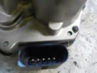 Автозапчасти б/у бабочка коробка за seat leon st (5f8) 1.6 tdi ссылки oem iam 04l128063t  04l126063t