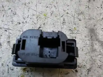 Second-hand car spare part hazard warning lights for ford c-max (cb3) 1.8 tdci turbodiesel cat oem iam references 1222988  