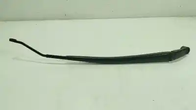Pièce détachée automobile d'occasion BRAS D ESSUIE-GLACE AVANT DROIT pour TOYOTA YARIS CROSS (MXP_) 1.5 HYBRID (MXPJ10) Références OEM IAM   
