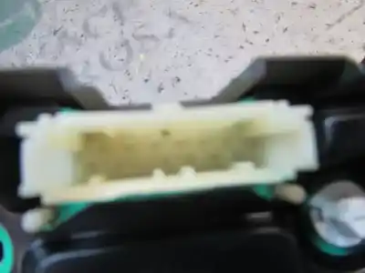 Peça sobressalente para automóvel em segunda mão quadrante por opel meriva a monospace (x03) 1.7 cdti (e75) referências oem iam   