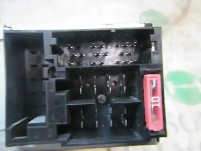 Second-hand car spare part audio system / radio cd for fiat linea (110) dynamic oem iam references 735485946  7646354316