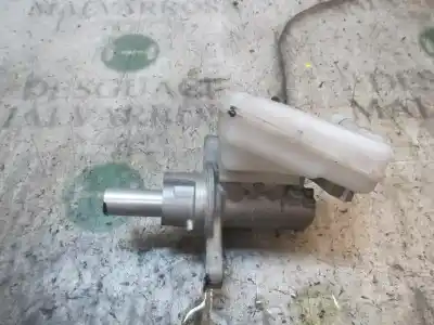 İkinci el araba yedek parçası FREN POMPASI için FORD FIESTA VI (CB1, CCN)  OEM IAM referansları 1754836  