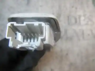 Second-hand car spare part interior light for ford focus lim. (cb8) 1.6 tdci cat oem iam references 1731469  