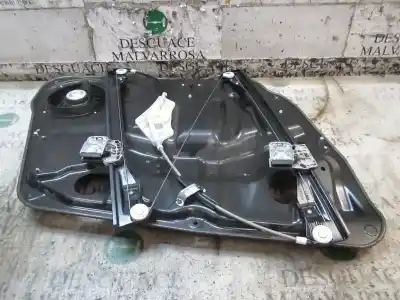 Pièce détachée automobile d'occasion léve glace avant droit pour mercedes-benz clase r (w251) 320 cdi (251.022) références oem iam a2517200679  