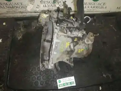Tweedehands auto-onderdeel VERSNELLINGSBAK voor PEUGEOT 206 BERLINA  OEM IAM-referenties 222235  20DL41