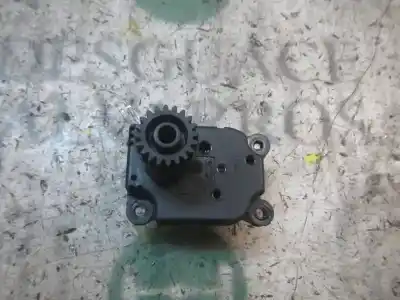 Pezzo di ricambio per auto di seconda mano motore apertura boccole aria condizionata per citroen c3 business riferimenti oem iam 6479e1  