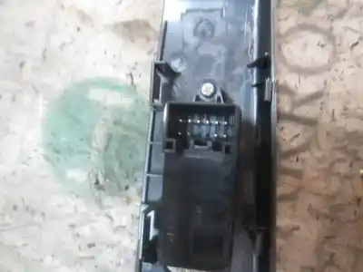 Автозапчастина б/у передній правий віконний вимикач для mazda 5 berl. (cr) 2.0 crtd sportive (105kw) посилання на oem iam   