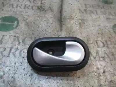 İkinci el araba yedek parçası Iç ön Sag Kol için DACIA SANDERO Ambiance OEM IAM referansları 8200735218  