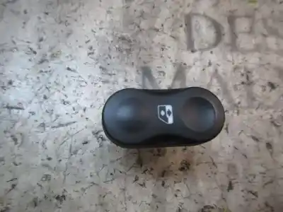 Автозапчасти б/у ВЫКЛЮЧАТЕЛЬ ЛЕВОГО ПЕРЕДНЕГО ОКНА за DACIA SANDERO  ссылки OEM IAM 8200602227  