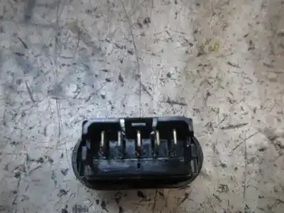 Peça sobressalente para automóvel em segunda mão botão / interruptor elevador vidro dianteiro direito por dacia sandero ambiance referências oem iam 8200602227  
