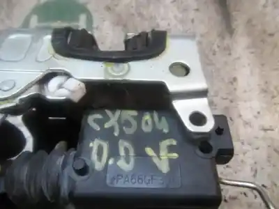 Second-hand car spare part front right door lock for dacia sandero ambiance oem iam references 8200735224  