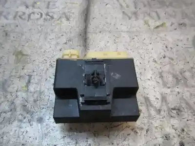 Second-hand car spare part glow plug for peugeot 308 active oem iam references 6500ej  9662570880