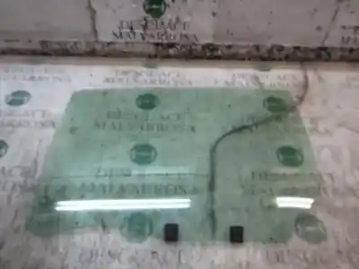 Peça sobressalente para automóvel em segunda mão vidro da porta traseira esquerda por peugeot 308 active referências oem iam 9677868980