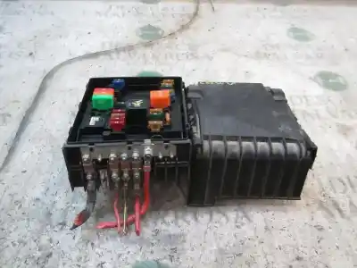 Second-hand car spare part fuse box unit for volkswagen caddy ka/kb (2k) furg. oem iam references 1k0937125a  