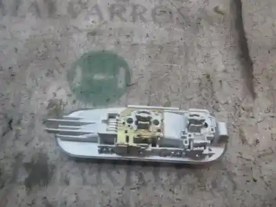 Second-hand car spare part interior light for renault clio iii confort dynamique oem iam references   