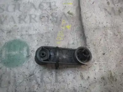 Pièce détachée automobile d'occasion manivelle / poignée lève vitre arrière droite pour renault clio iii confort dynamique références oem iam   