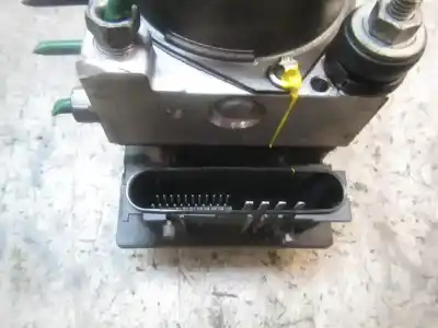 Second-hand car spare part abs for renault clio iii confort dynamique oem iam references   