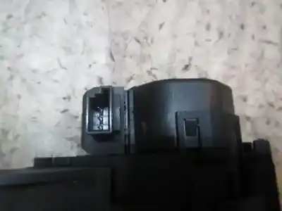 Peça sobressalente para automóvel em segunda mão motor de abertura da comporta de sofagem por bmw serie 7 (e65/e66) 730d referências oem iam  96835 6911823