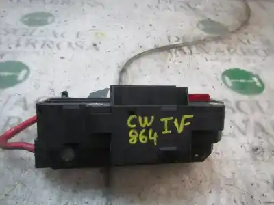 Second-hand car spare part fuse box unit for bmw serie 7 (e65/e66) 730d oem iam references 61136900583  