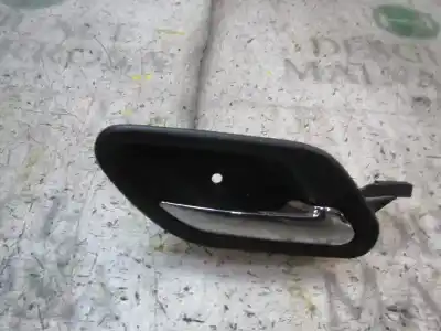 Peça sobressalente para automóvel em segunda mão Puxador Interior Dianteiro Direito por BMW SERIE 3 COMPACT (E46) 2.0 16V Referências OEM IAM   